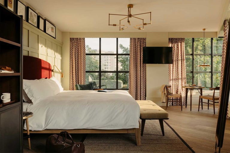 the hoxton hotel's bedroom