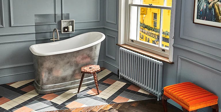 bathroom of princess royal hotel
