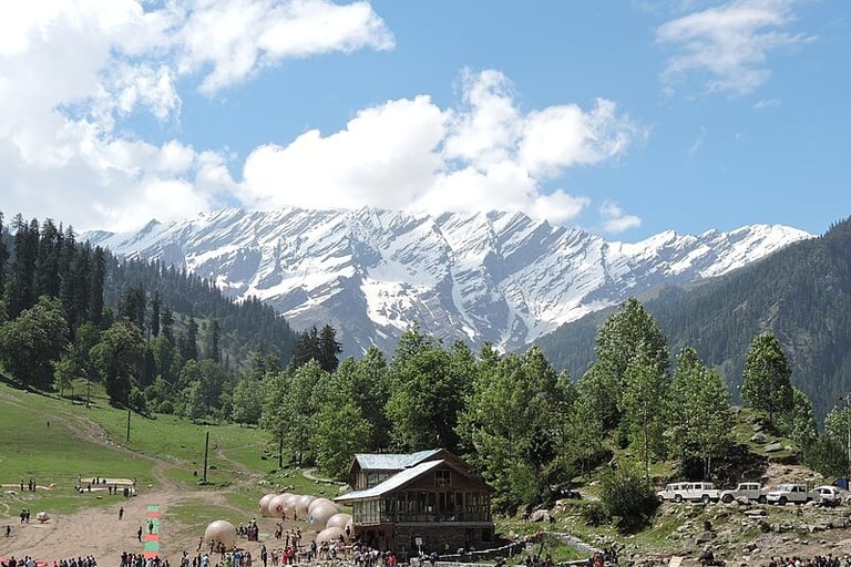 Mountain vie manali