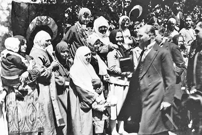 Dünya Kadınlar Günü Nedir?