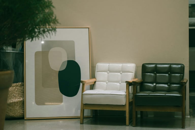 Sound reflection vs absorption: soft sofa vs hard photo frame