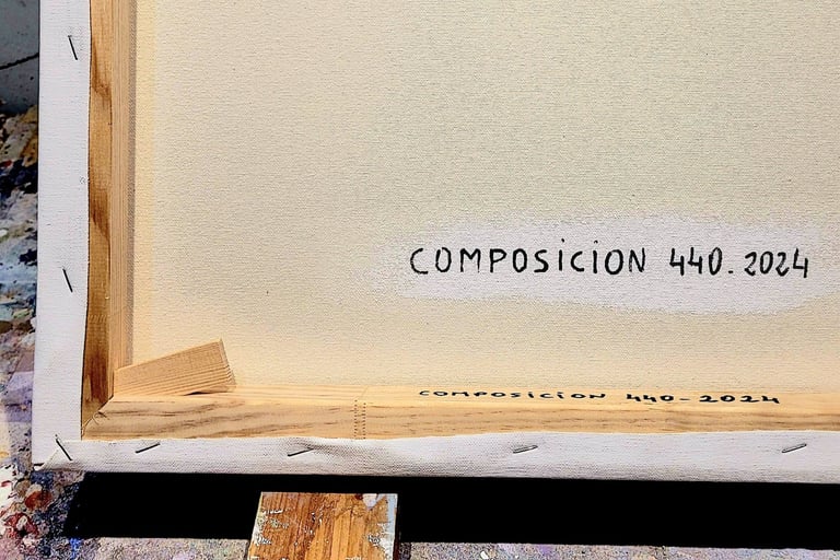 Composicion 440,vista posterior