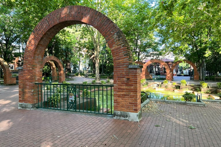architecture at Parque de la Media Luna