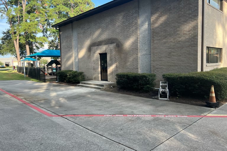Entryway before pressure washing