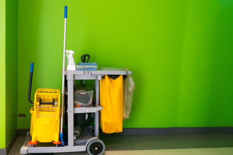 commercial cleaning cart