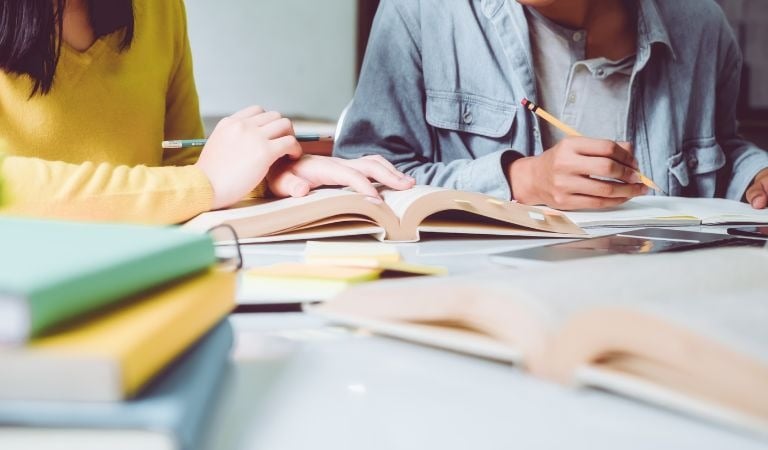 online greek lessons