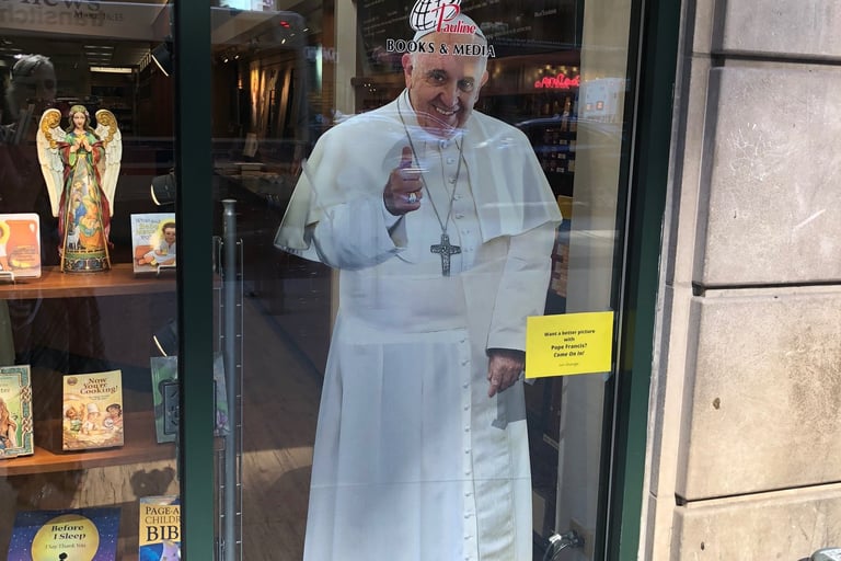 Chicago Pope Art