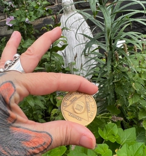 Shannon Falk 35 years Sober