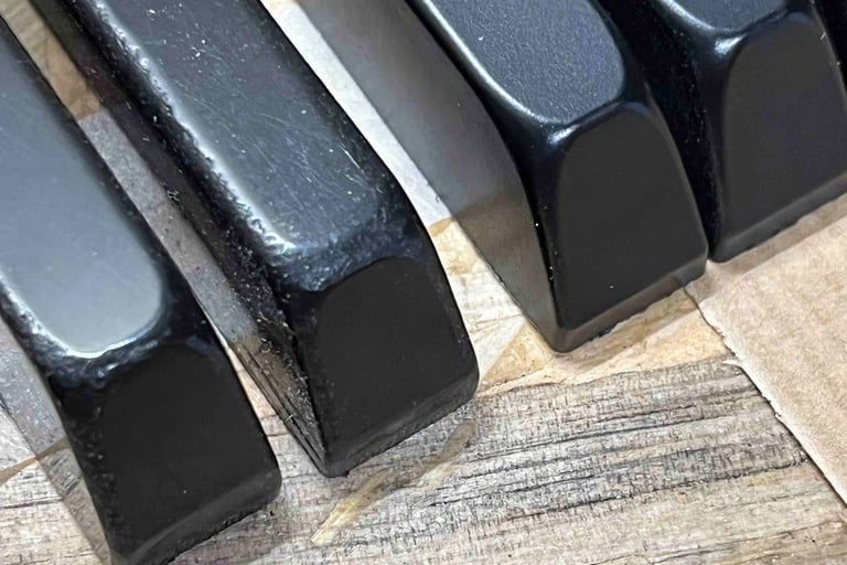 Clavier piano Diéses usés