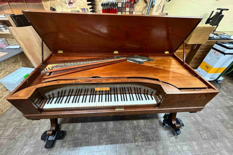 Piano Carré Pleyel 