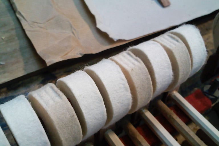 Remplacement têtes de marteaux piano