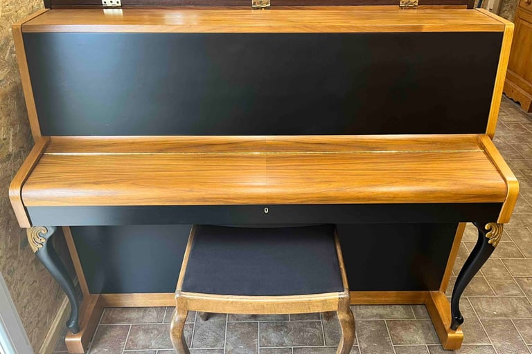 Piano Sauter 108