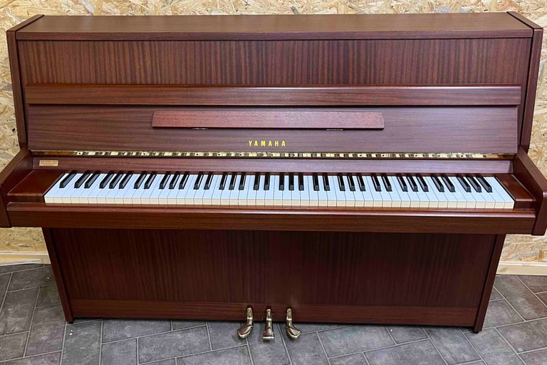 Piano Yamaha étude M5J