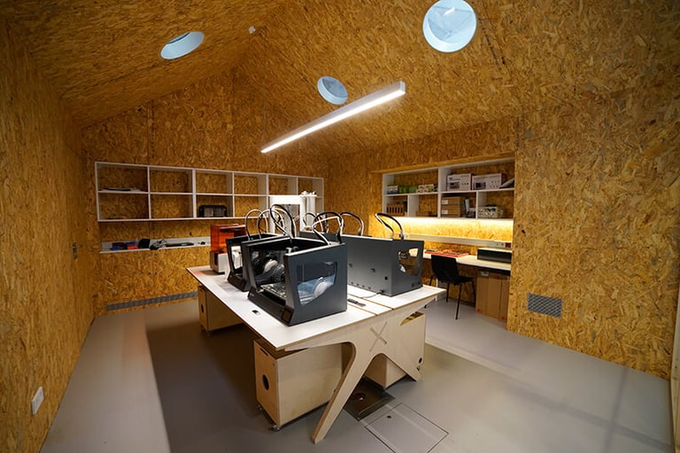 3d printing area at Ateneu