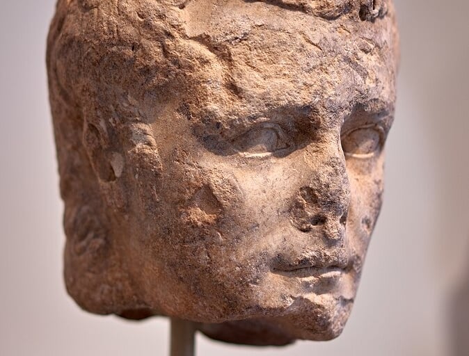 BUSTO CALIGULA