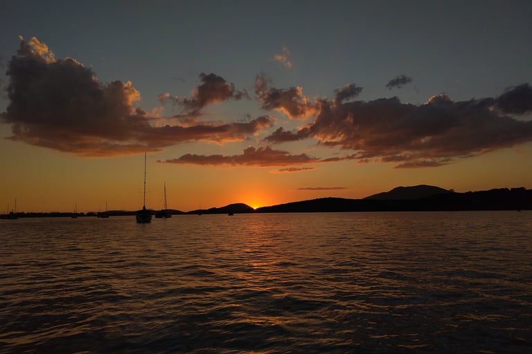 Igoumenitsa romantischer Sonnenuntergang