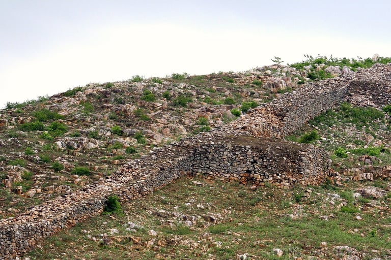 which encircled the former capital of Magadha, Rajgir. Among the oldest pieces of cyclopean masonry