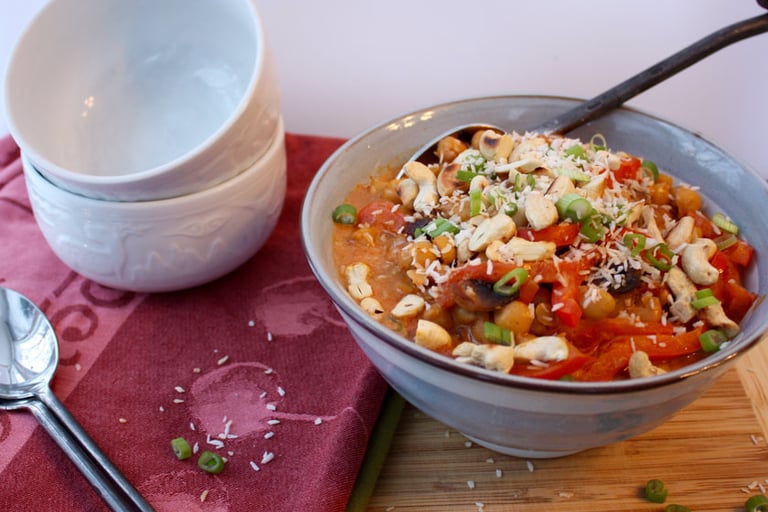 chickpea curry with coconut and cashews