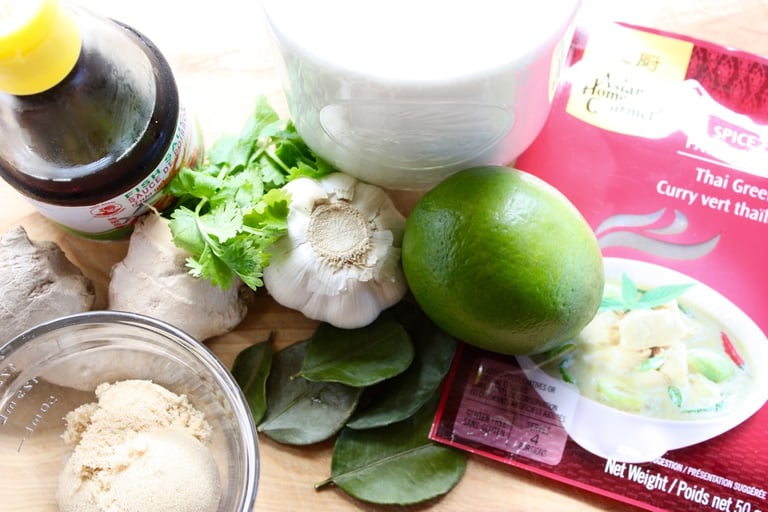 ingredients for green curry mussels