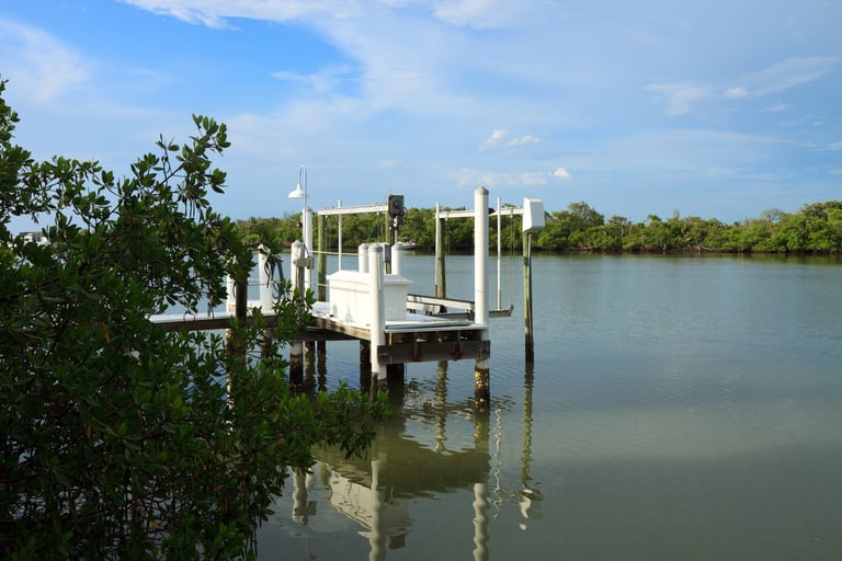 Dock building Monroe Co 
