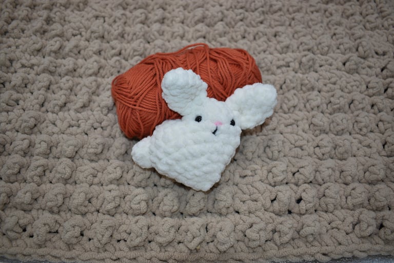 Hot Cross Buns Homestead - heart Bun plushie