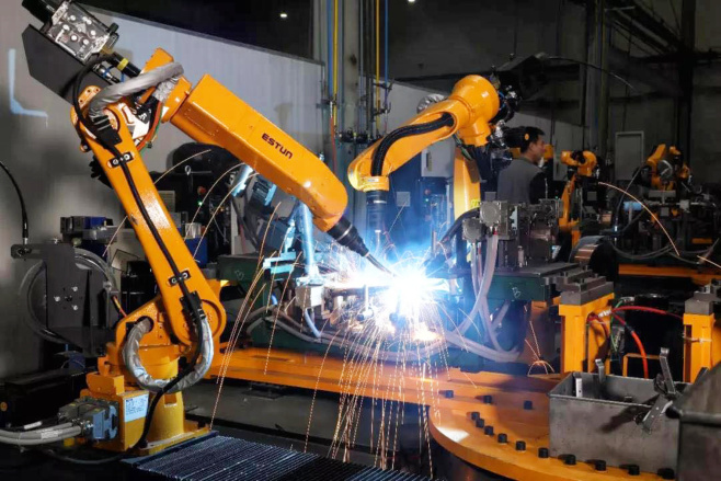 integración en México robot de soldadura industrial chino de calidad estun 
