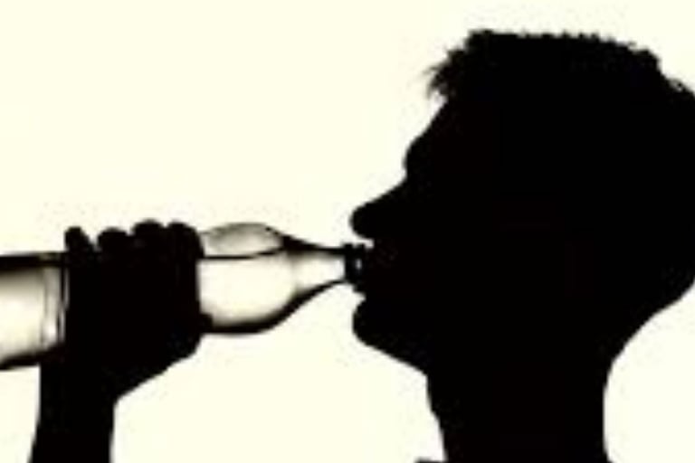 💧 The Silent Danger of Excess Water — And How Fasting Protects You