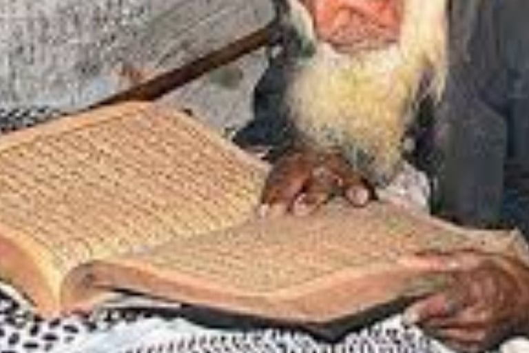 القرآن والصيام هل هما سر الوقاية من الزهايمر؟ اكتشف المعجزة المزدوجة! 🧠🕋
