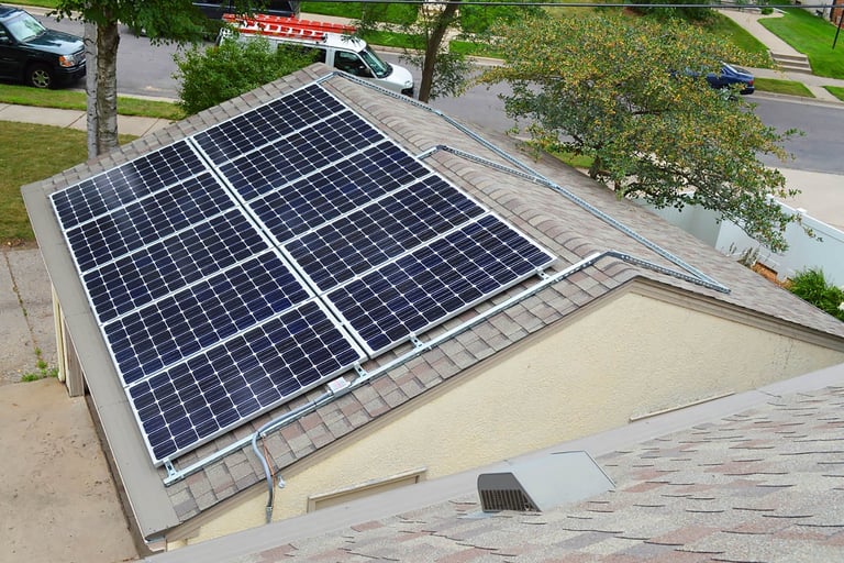 EverExceed Solar Panels - Mono Perc