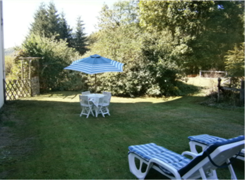 Les Sources Gîte/Apartment garden