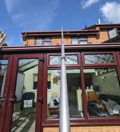 gutter clear using vacuum