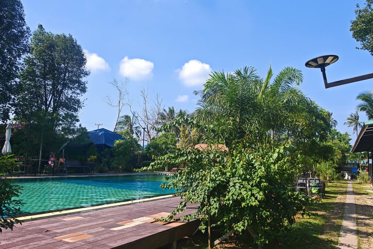 มูนไชน์ รีสอร์ท ชุมพร - Moonshine Resort Chumphon