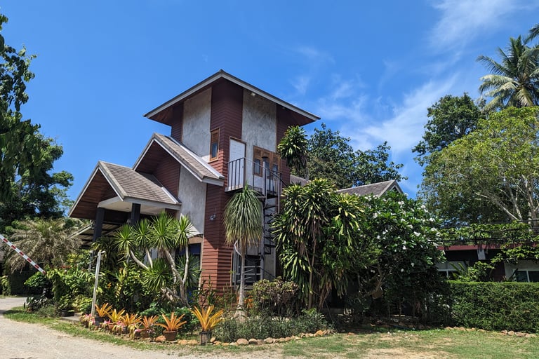 Villa Varich (วิลล่า วาริช)