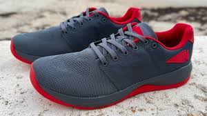 Wide toe boxes help keep the functional movement of the feet.