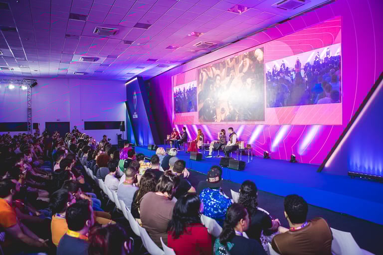 Palestra no Palco Ultra. CCXP 2022.