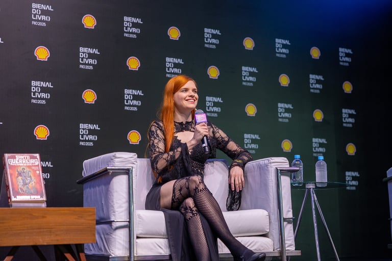 Palestra no Palco Apoteose. Bienal do Rio 2025.