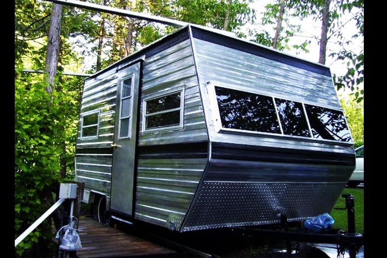 1974 Serro Scotty Sportsman full restoration – vintage camper rebuild by HD Industries Bear River NS