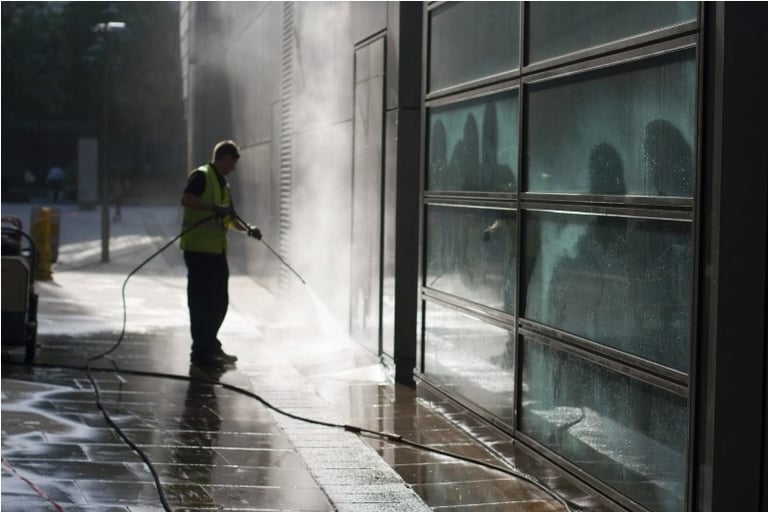 commercial cleaning of walkways in a downtown Vista