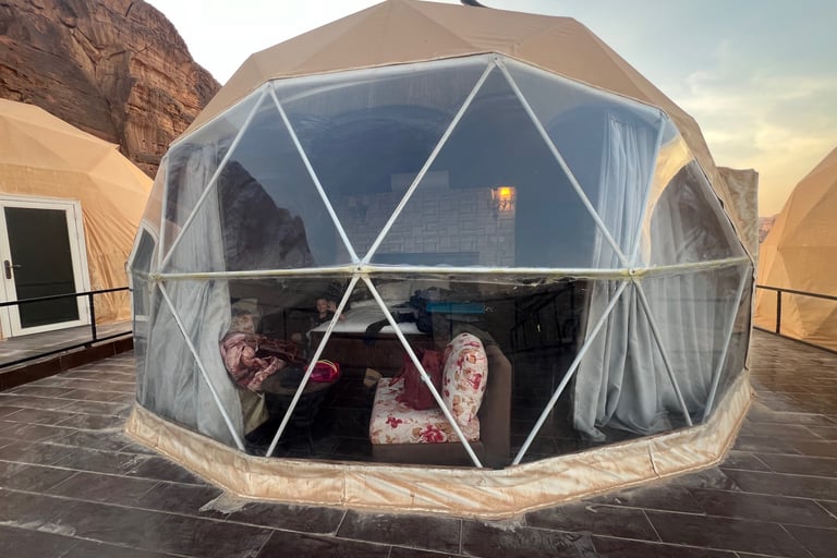 wadi rum desert camp bubble tent