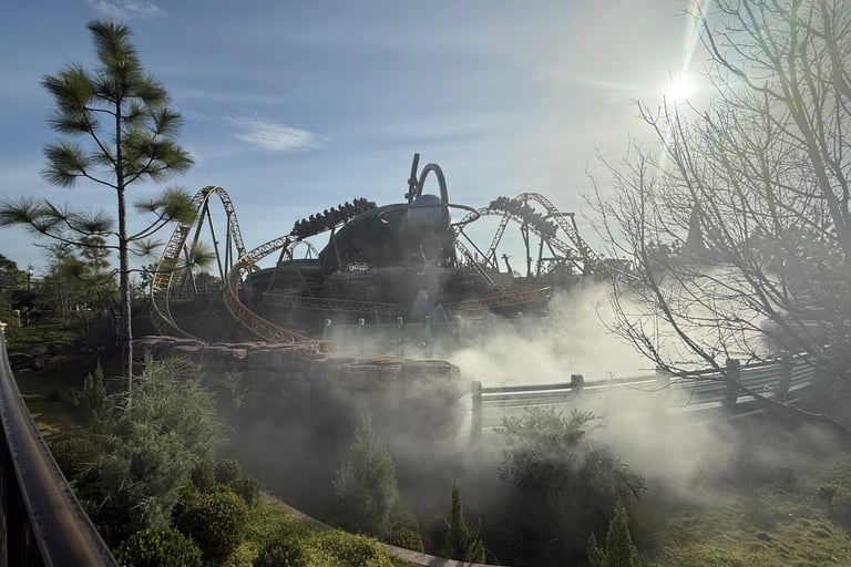 stardust rollarcoaster at epic universe florida