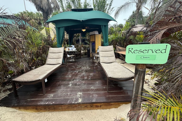 discovery cove private cabana