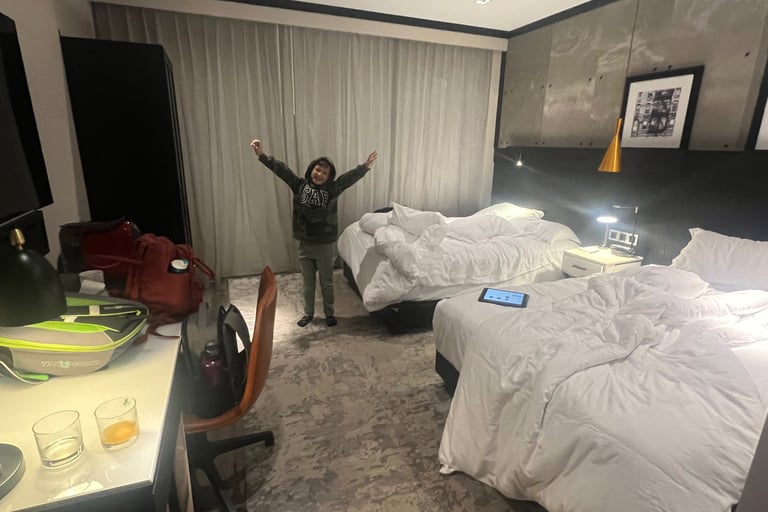 Hotel 42, Brooklyn room