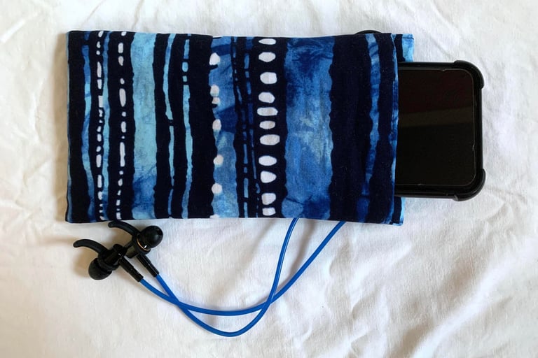 EMF attenuating phone sleeve
