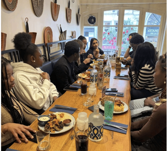 Tournée des associations FEAC, rencontre entre étudiants membres
