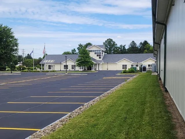 Asphalt seal coating