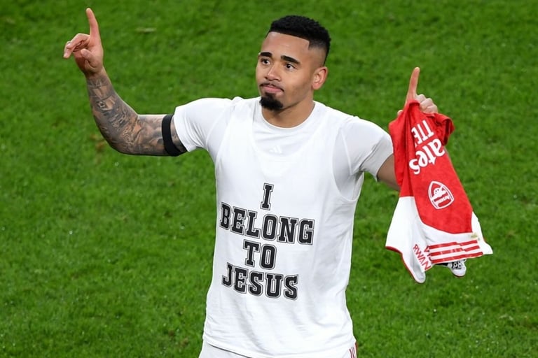 Gabriel Jesus reveals a message from beneath his Arsenal jersey