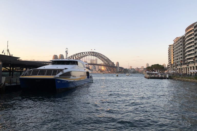 Sydney Harbour, Circular Quay, Harbour Bridge, Manly ferry