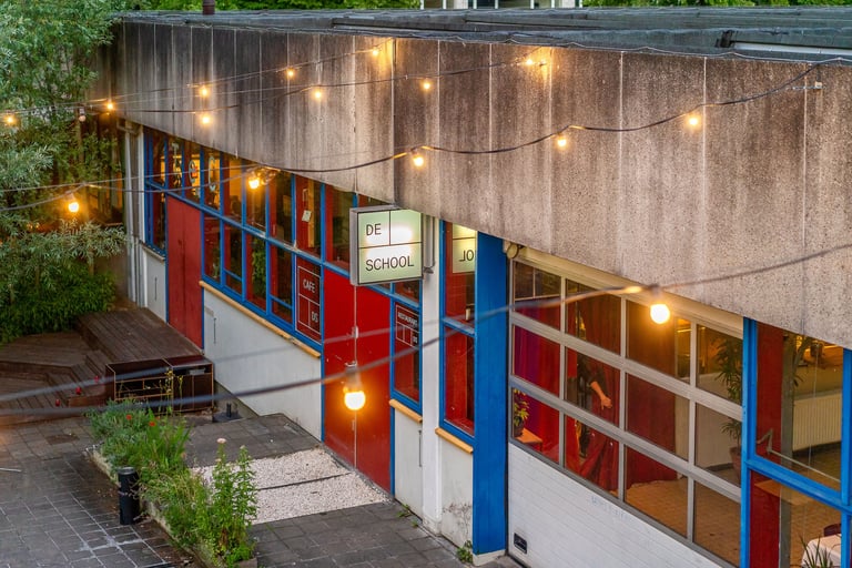 club  De School (Ámsterdam)