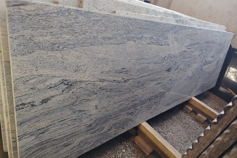 Polished white and grey marble granite slabs with wavy veins for luxury kitchen countertops.