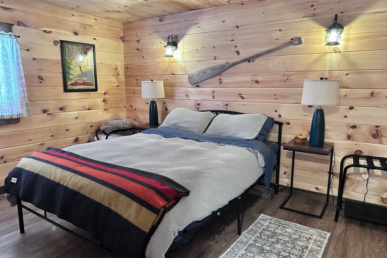 Witt’s bedroom with queen bed